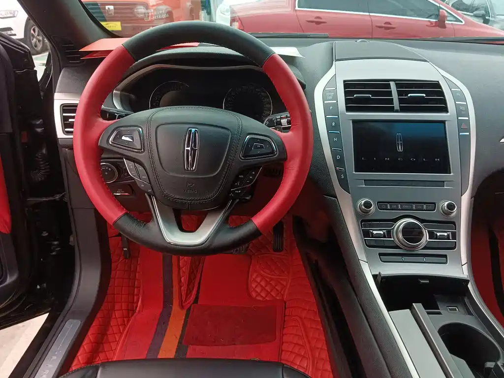 LINCOLN MKZ 2019