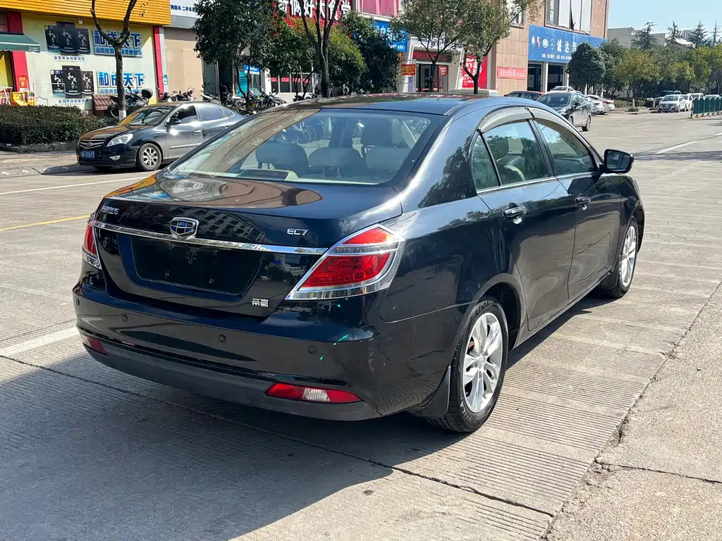 GEELY AUTO EMGRAND 2014