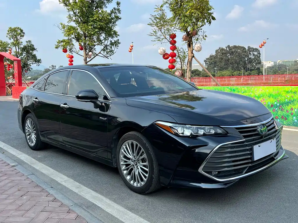 TOYOTA AVALON 2019