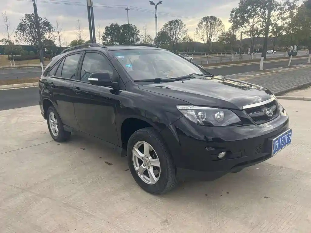 BYD S6 2014