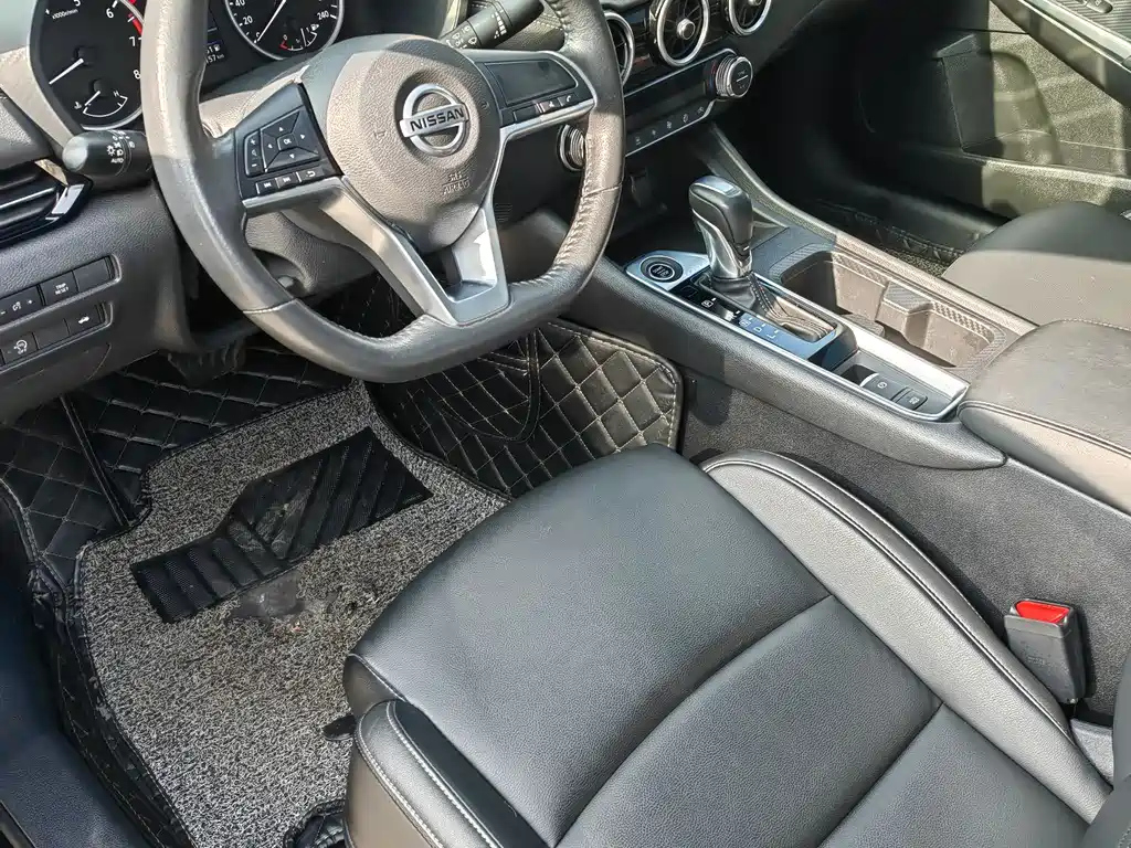 NISSAN SYLPHY 2022