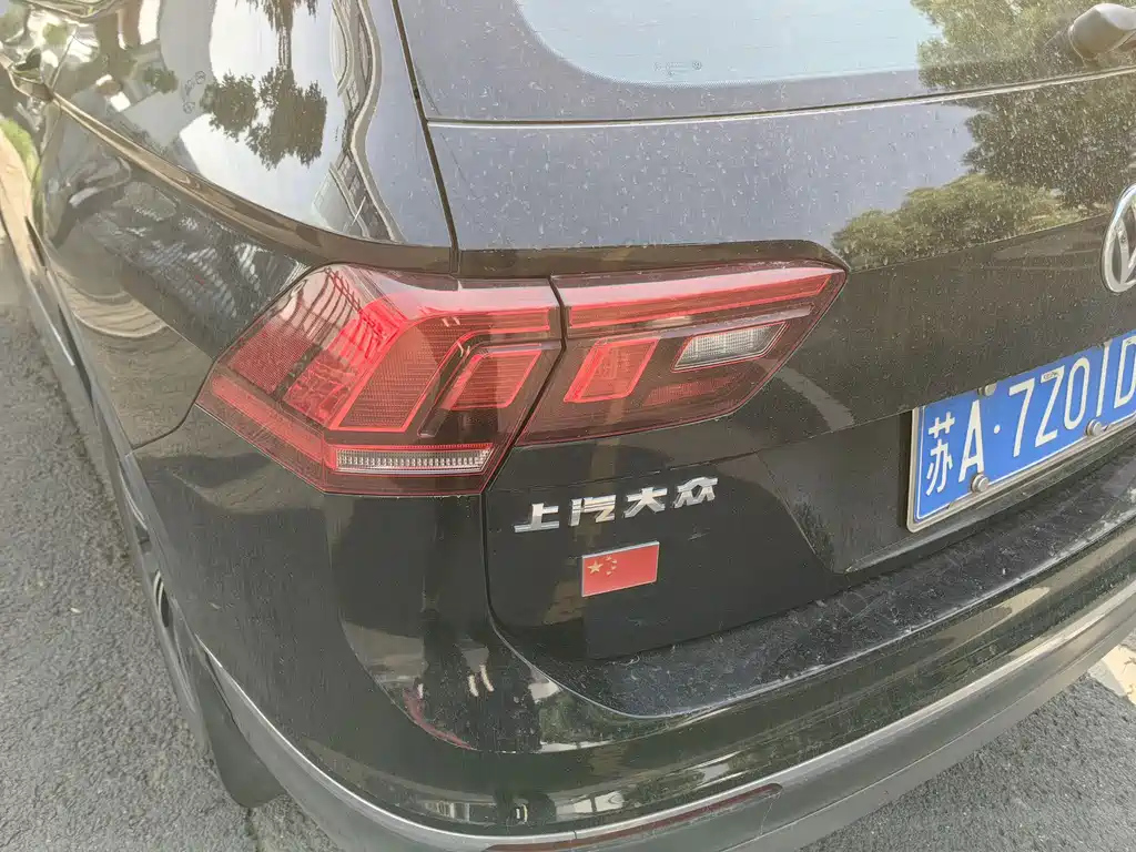 VOLKSWAGEN TIGUAN L 2020
