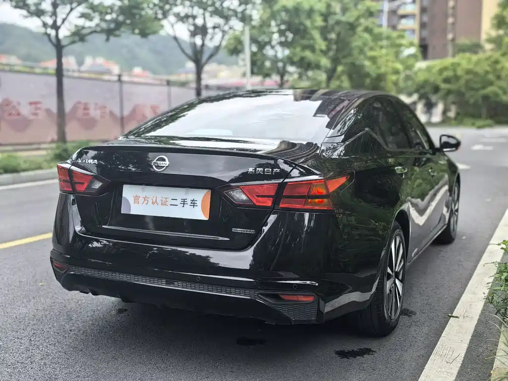 NISSAN TEANA 2021