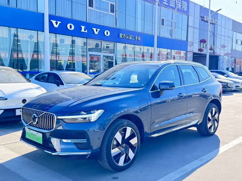 VOLVO XC60 NEW ENERGY 2024