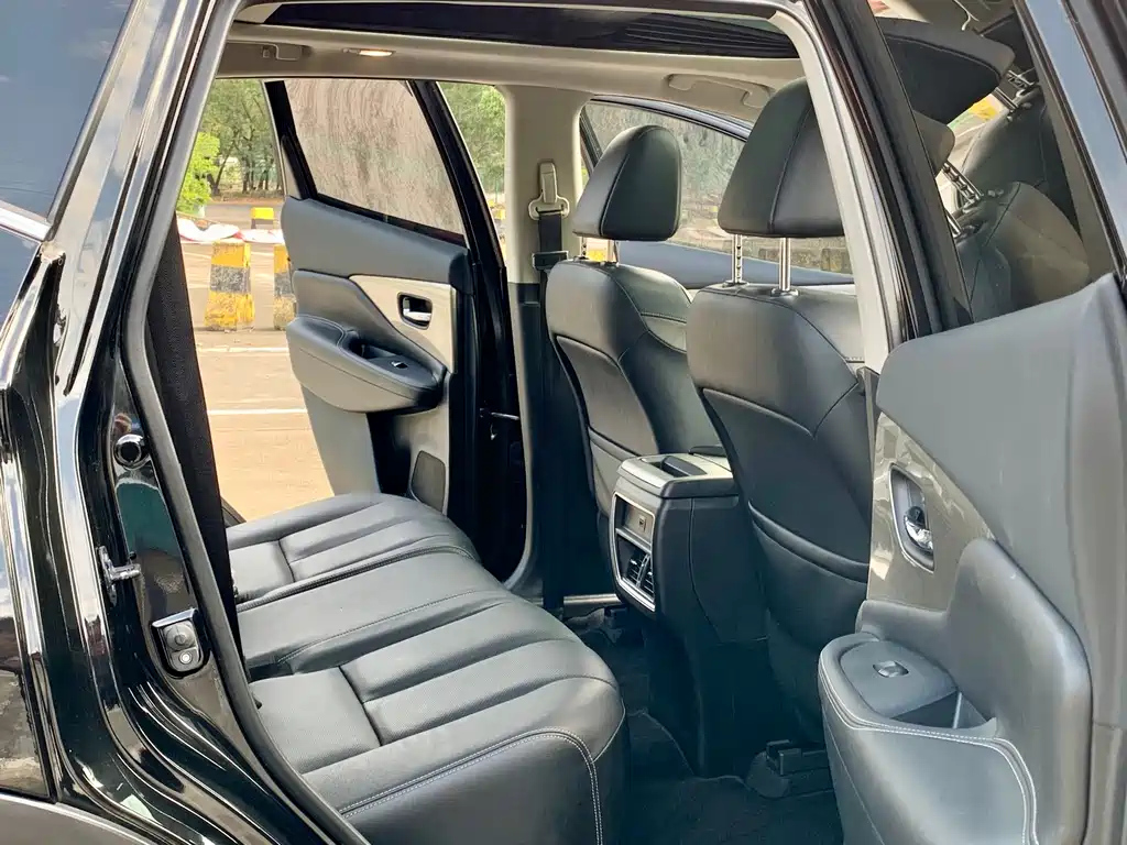 NISSAN MURANO 2021