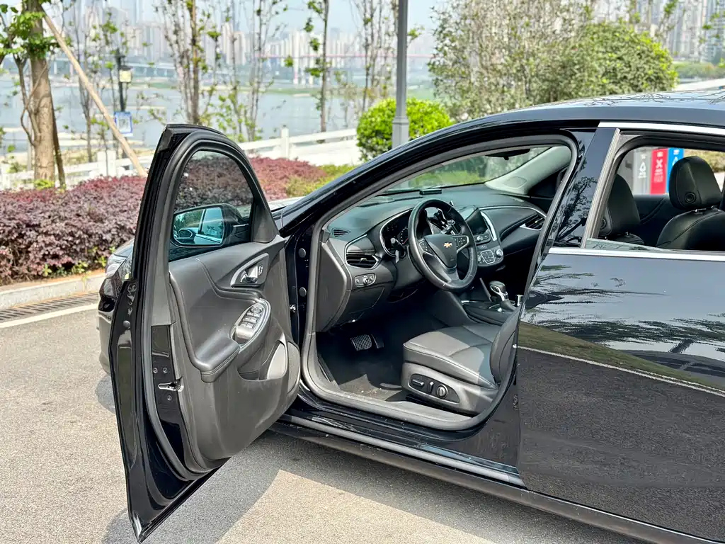 CHEVROLET MALIBU XL 2022