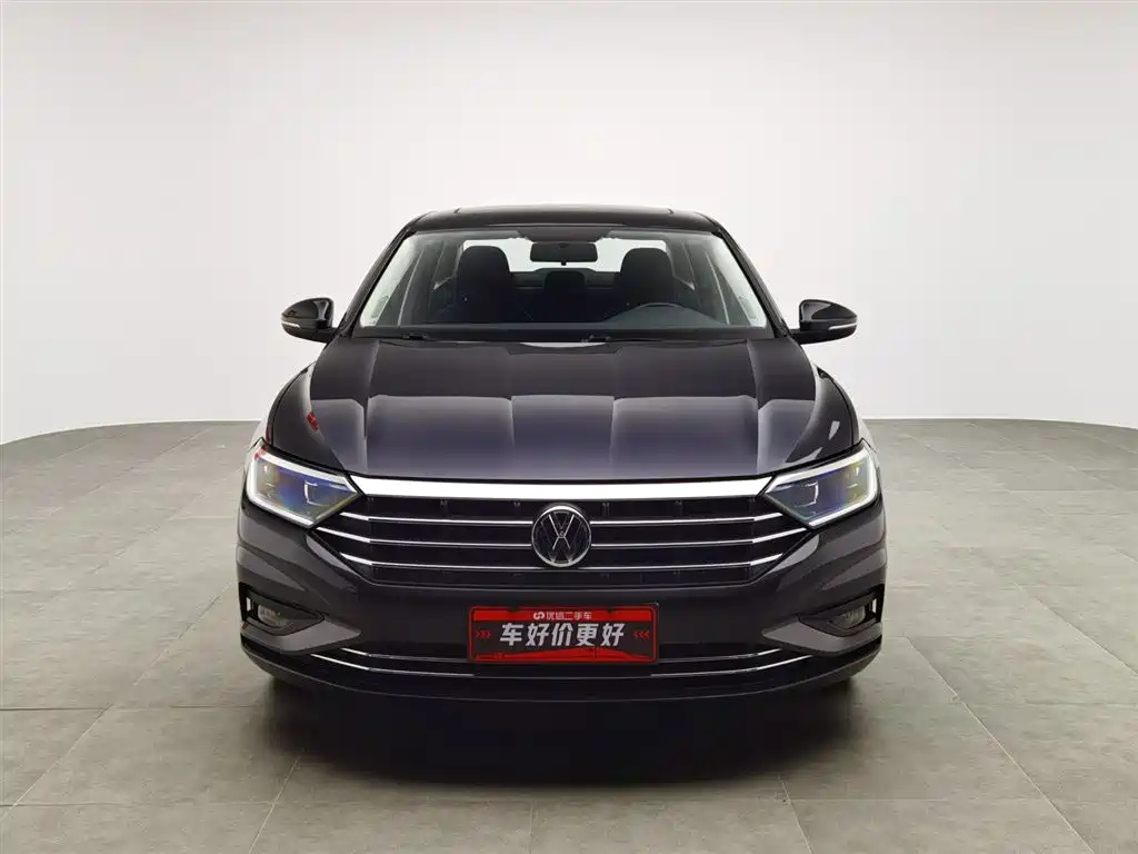 VOLKSWAGEN SAGITAR 2021