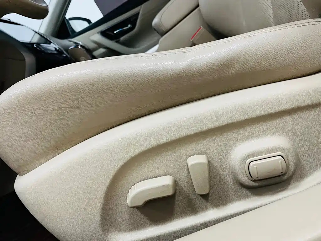 NISSAN TEANA 2015