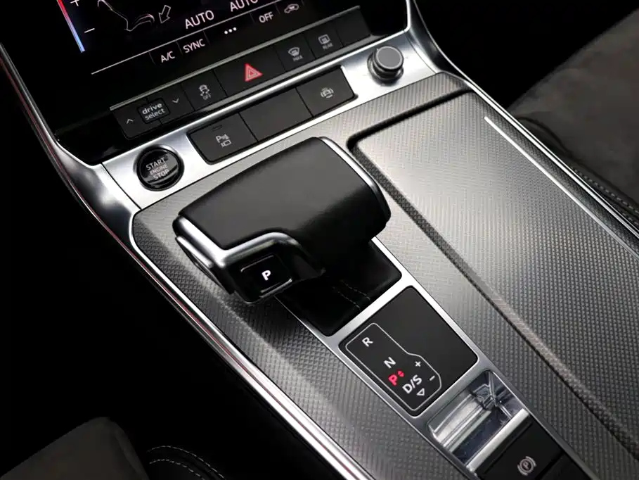 AUDI A6L 2021