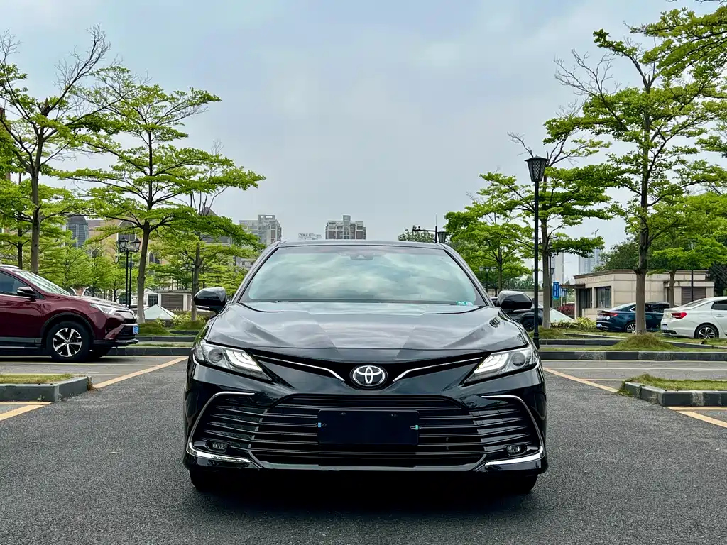 TOYOTA CAMRY 2022