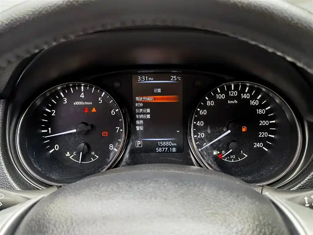 NISSAN QASHQAI 2018