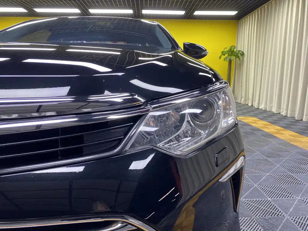 TOYOTA CAMRY 2017