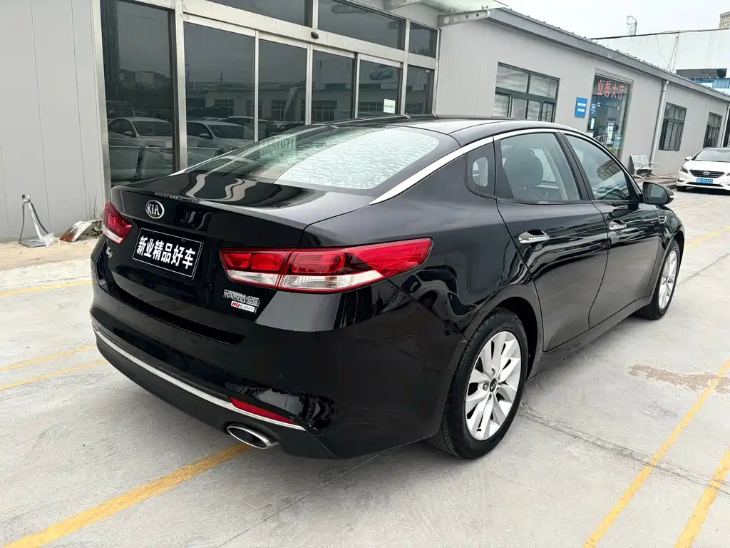 KIA K5 2017