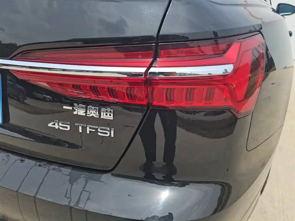 AUDI A6L 2022