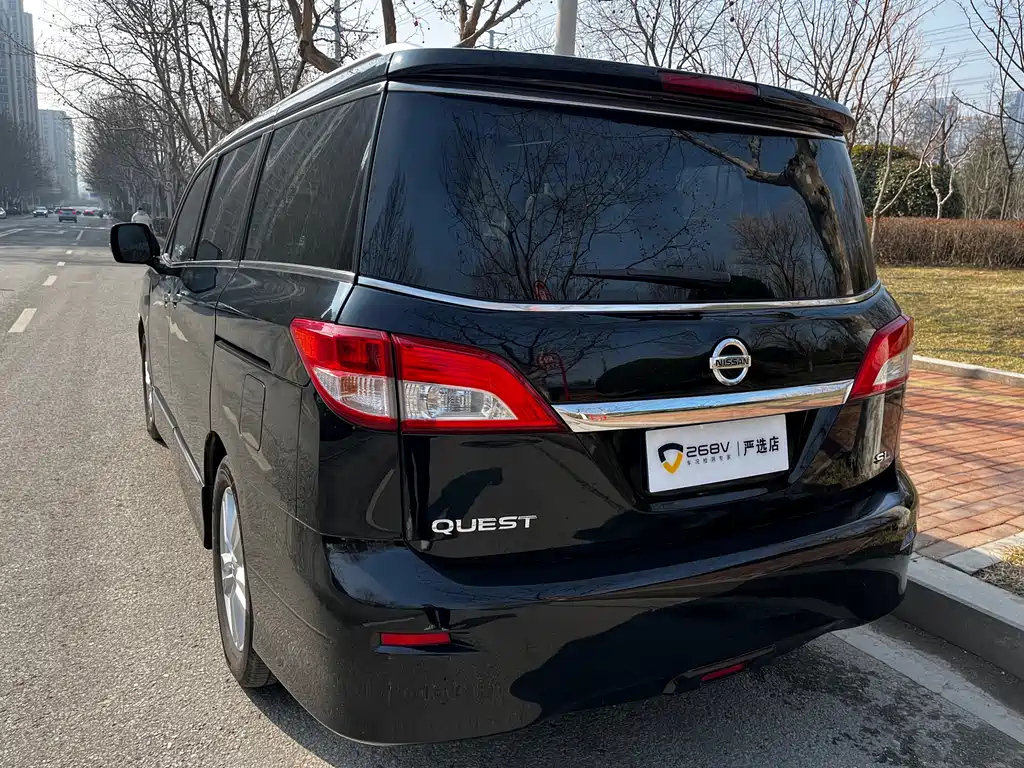 NISSAN QUEST 2014