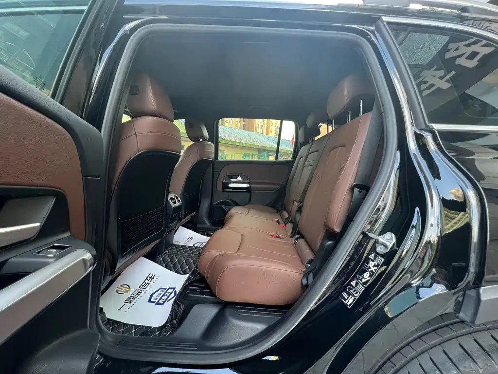 MERCEDES BENZ GLB 2020