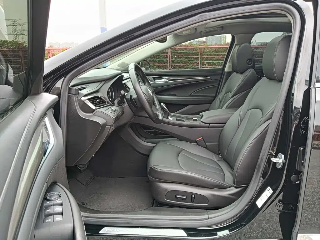 BUICK LACROSSE 2023