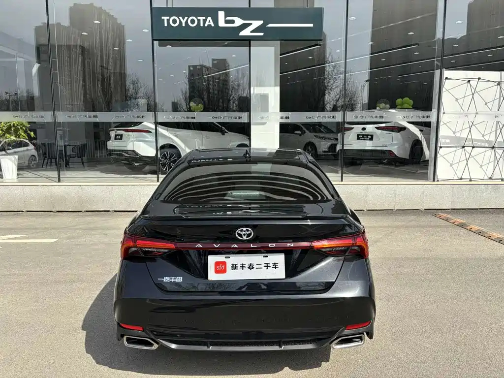 TOYOTA AVALON 2023