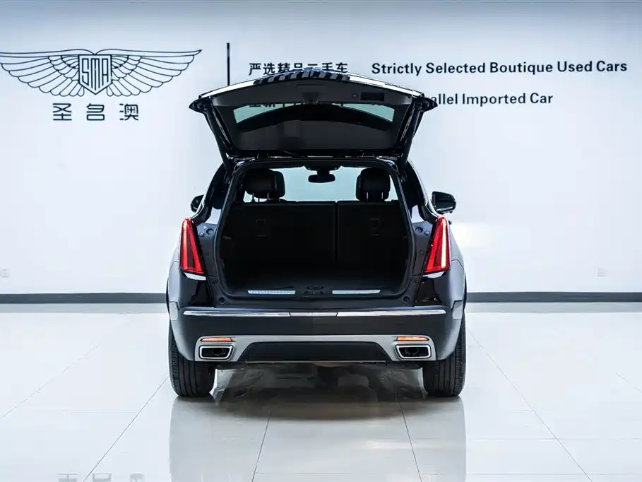 CADILLAC XT5 2021