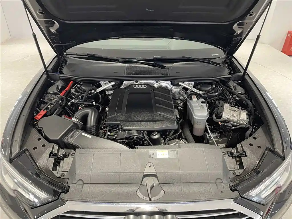 AUDI A6L 2022