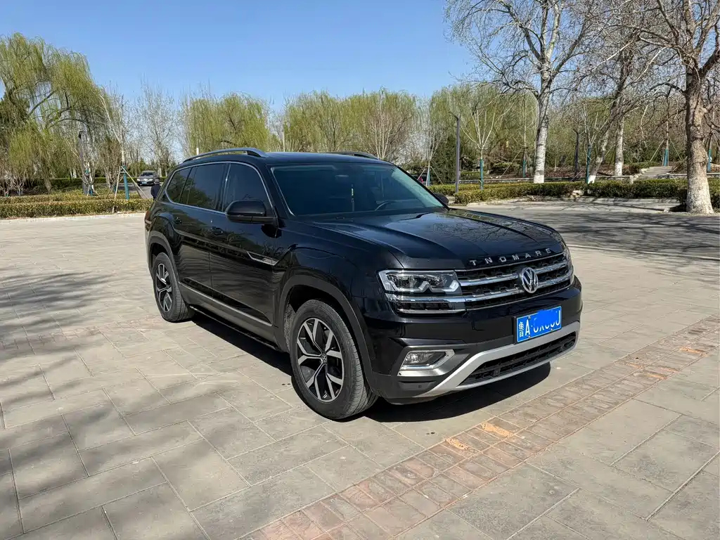 VOLKSWAGEN TOURAN 2020