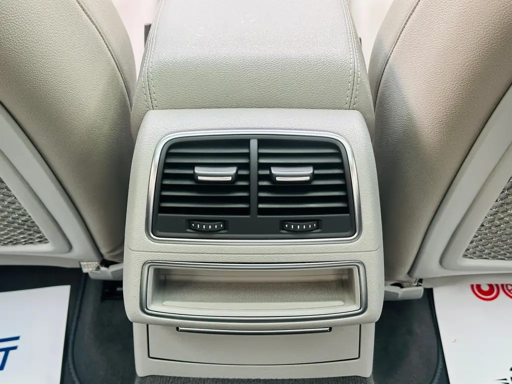 AUDI A6L 2012