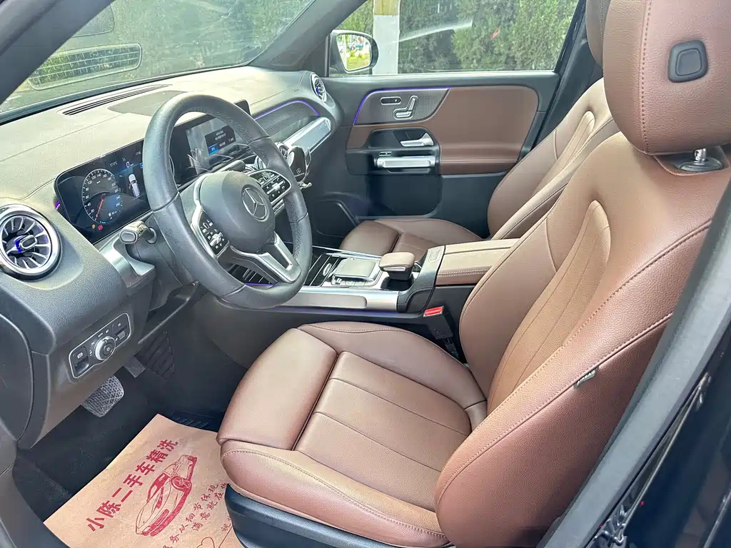MERCEDES BENZ GLB 2021