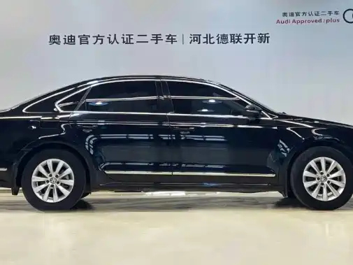 VOLKSWAGEN PASSAT 2015