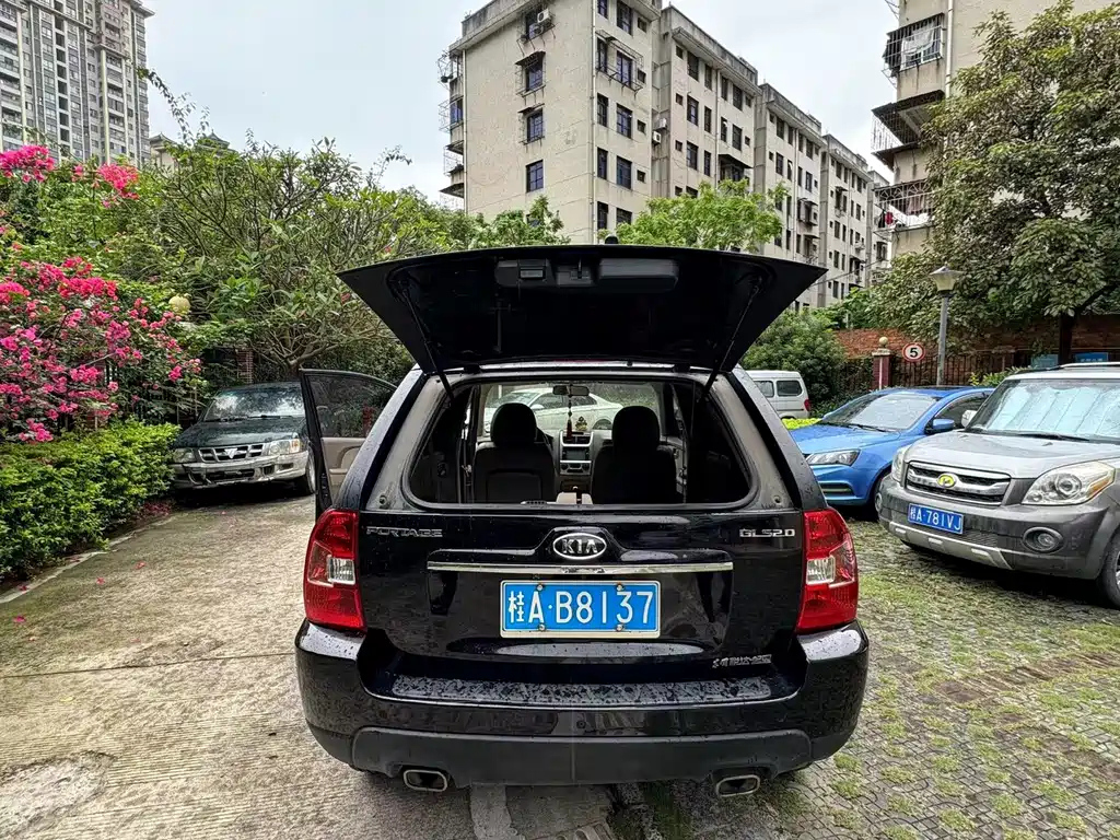 KIA SPORTAGE 2008
