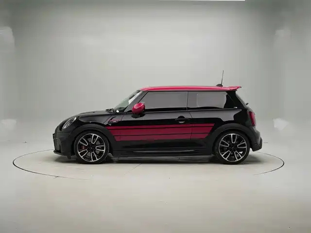 MINI JCW 2021