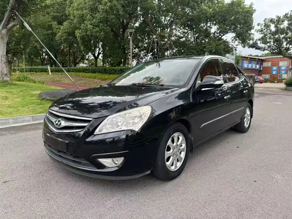 Аукционный лист HYUNDAI CELESTA 2010