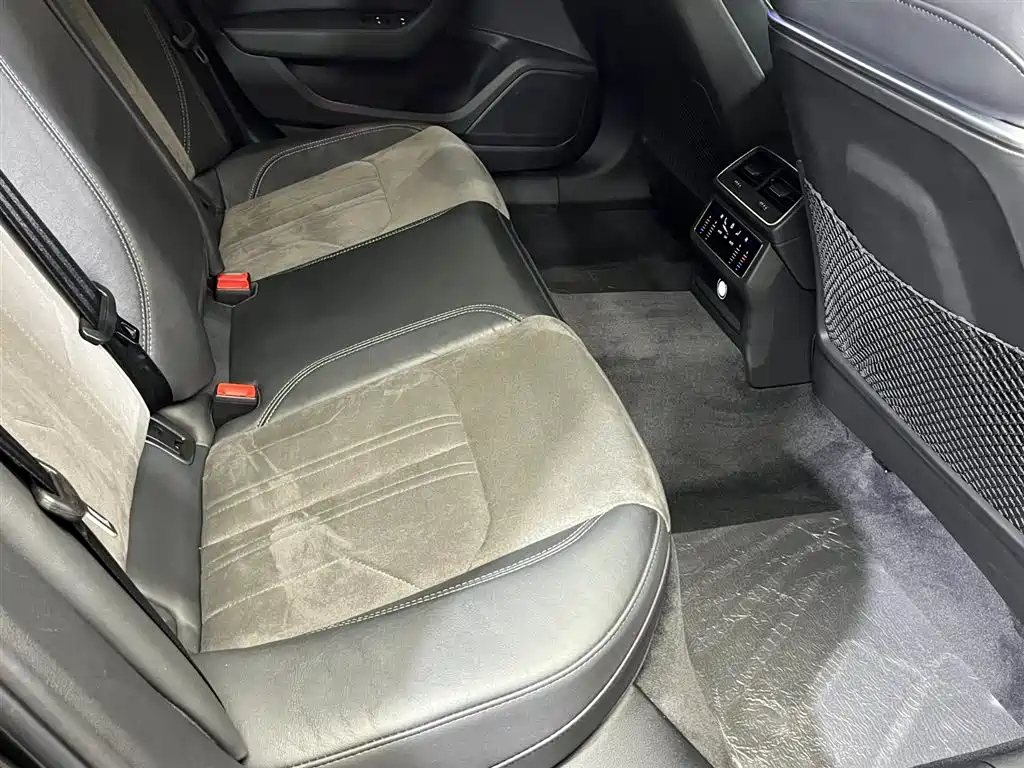 AUDI A6L 2022
