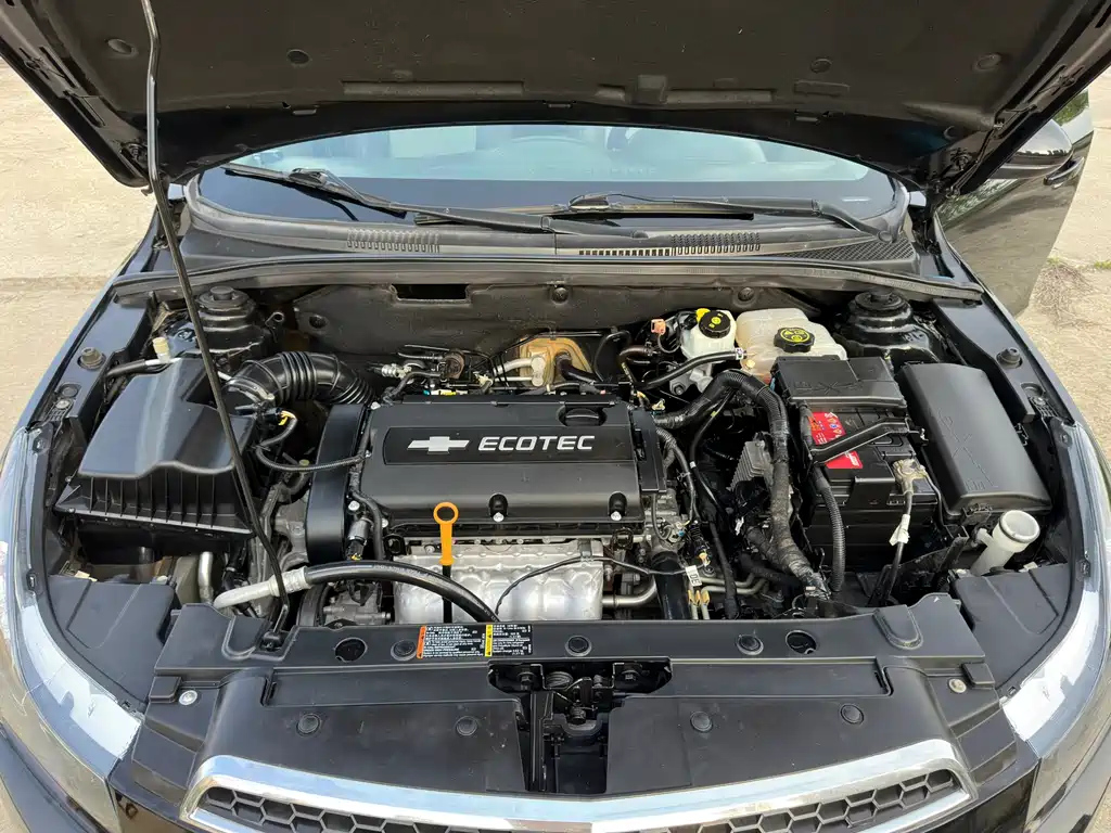 CHEVROLET CRUZE 2013