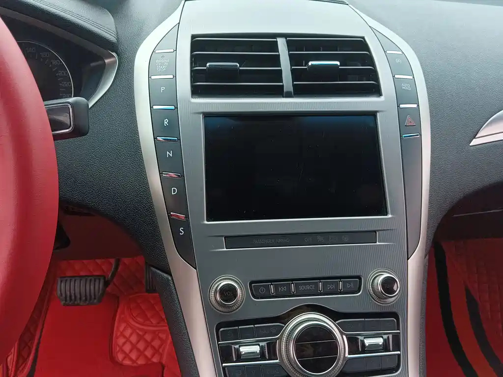 LINCOLN MKZ 2019