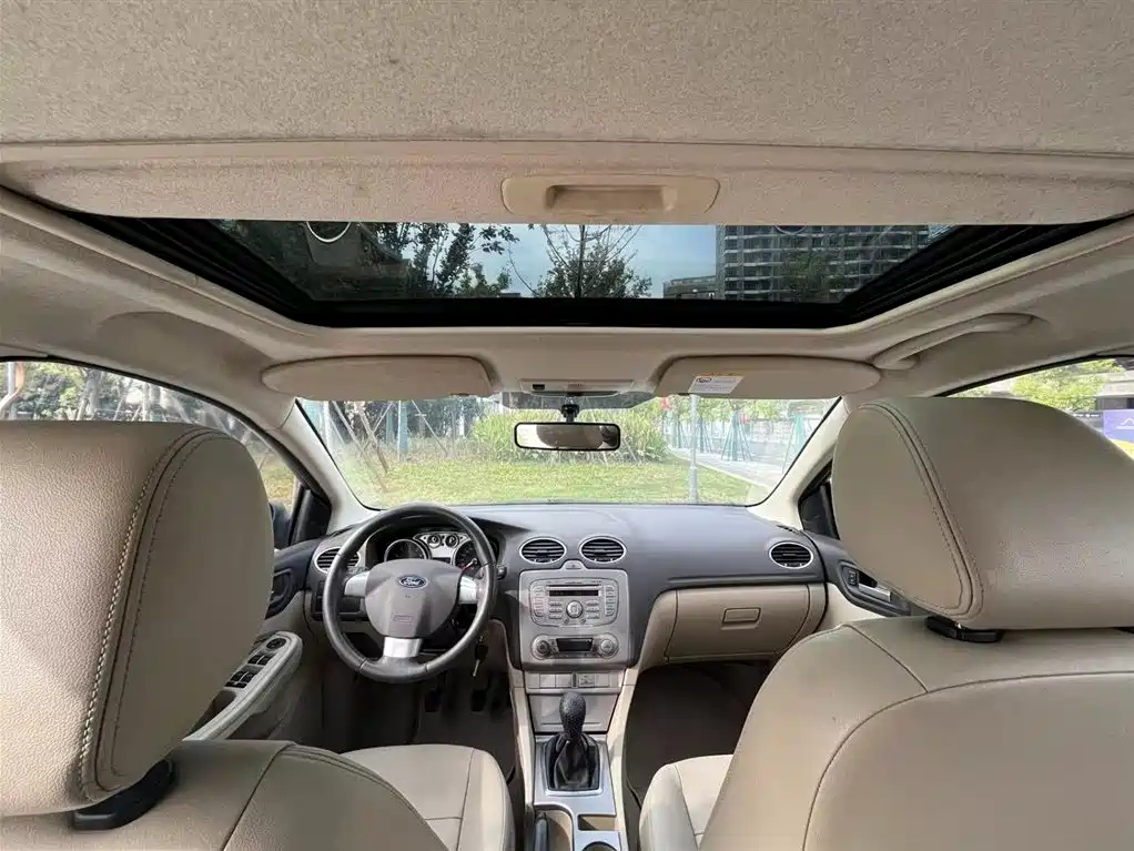 FORD FOCUS 2014