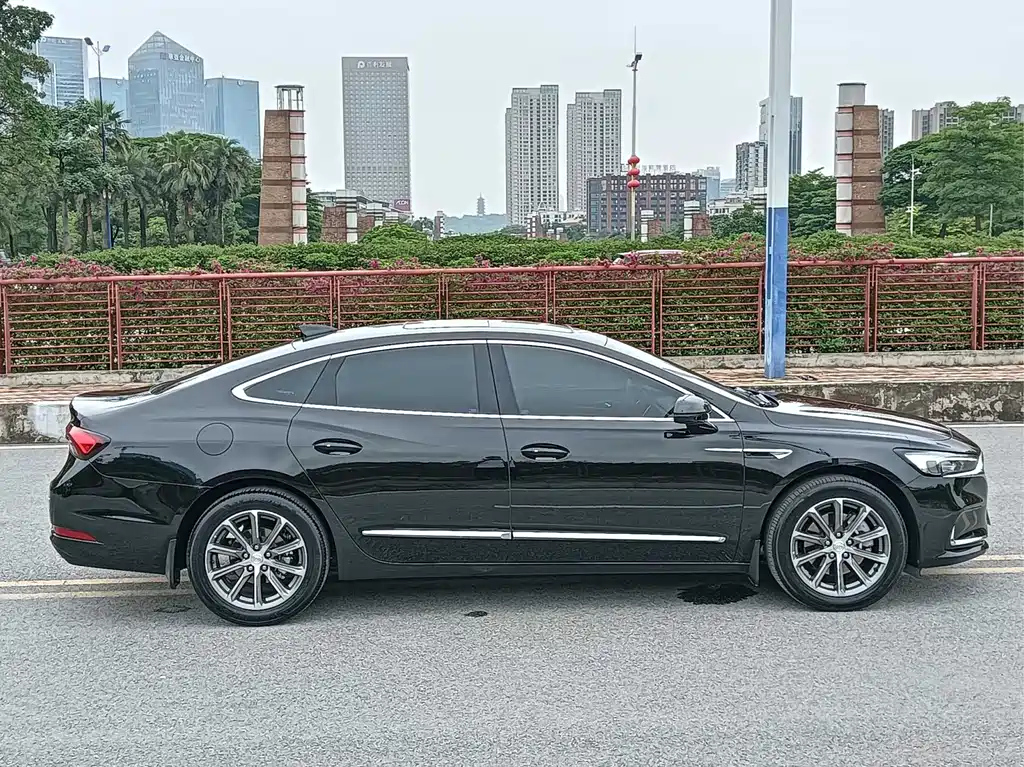 BUICK LACROSSE 2023