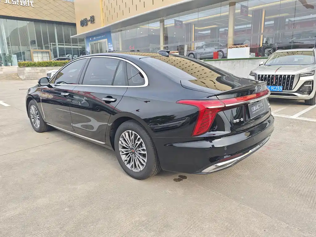 HONGQI H5 2023