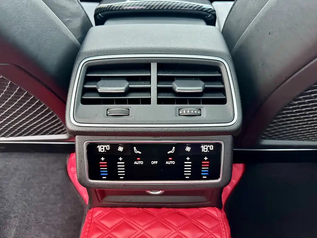AUDI A6L 2021