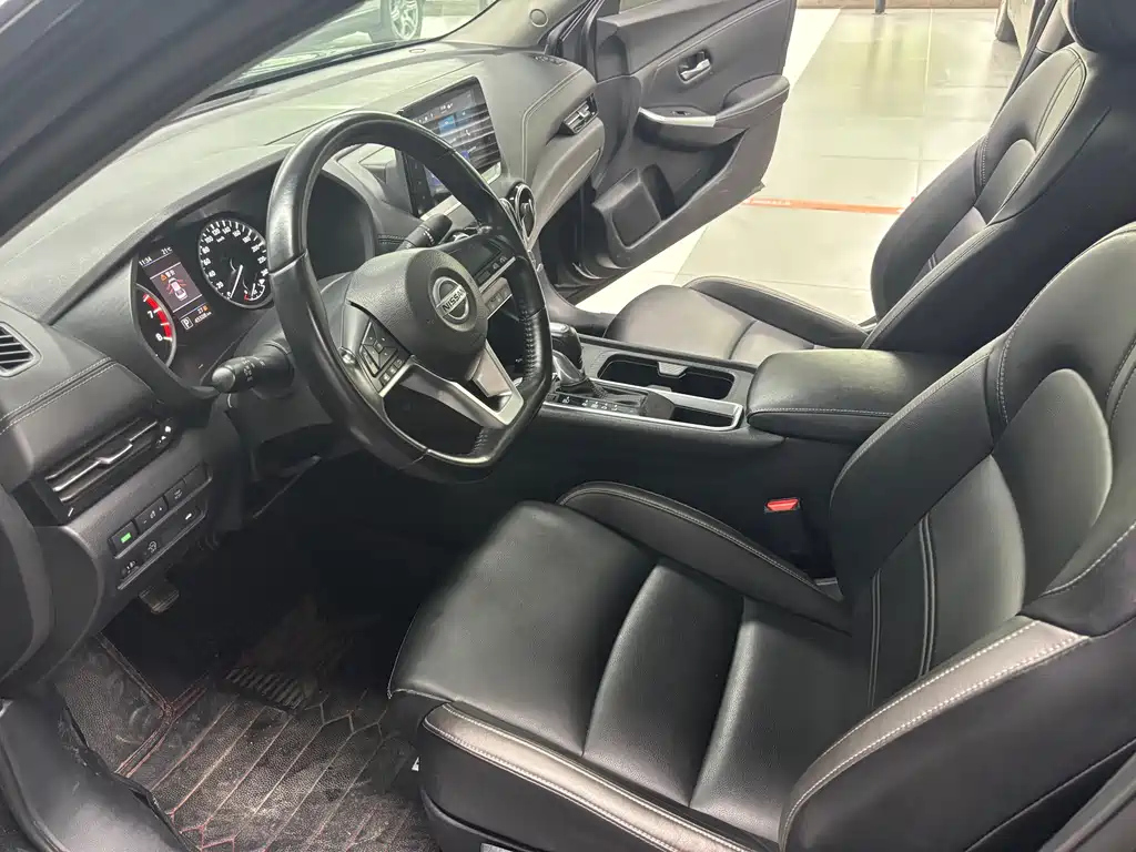 NISSAN SYLPHY 2020
