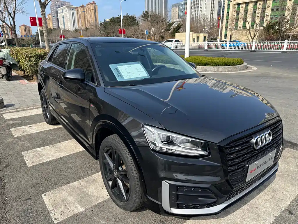 AUDI Q2L 2020