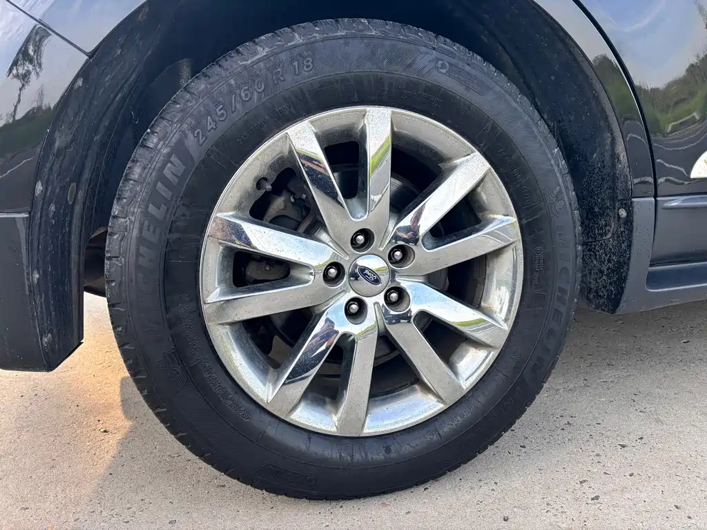 FORD EDGE IMPORT 2012