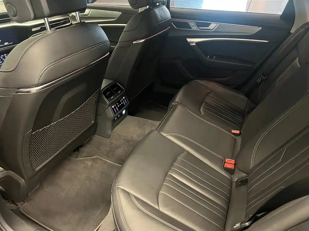 AUDI A6L 2023