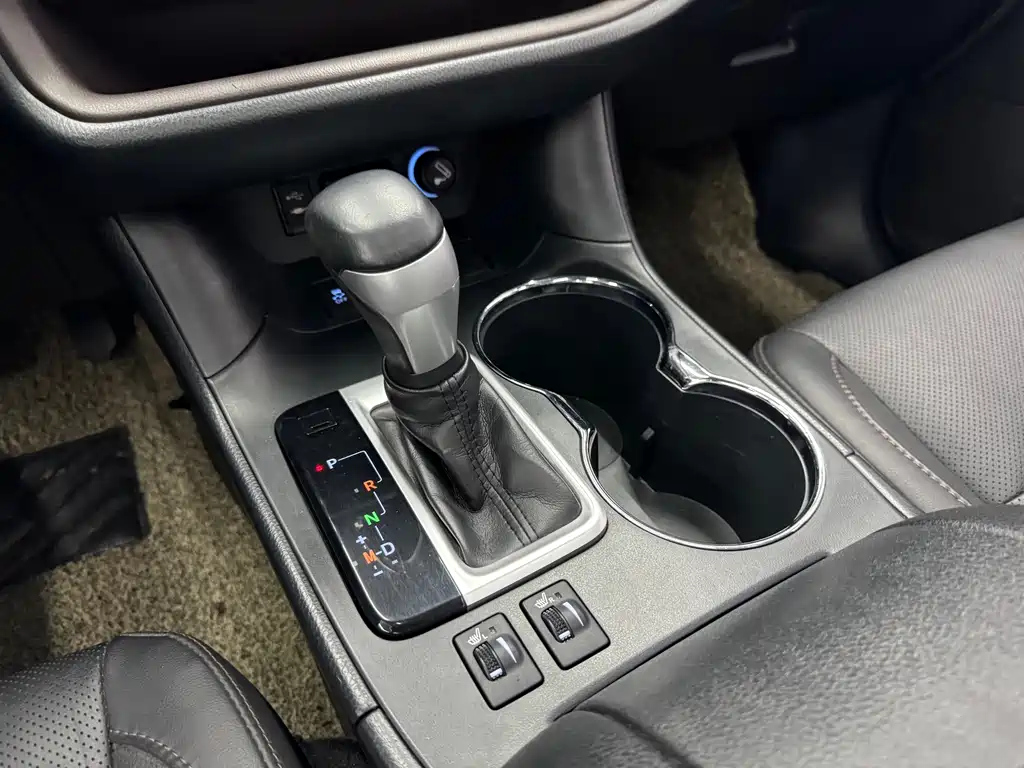 TOYOTA HIGHLANDER 2019