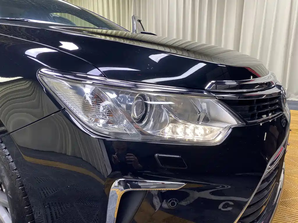 TOYOTA CAMRY 2017