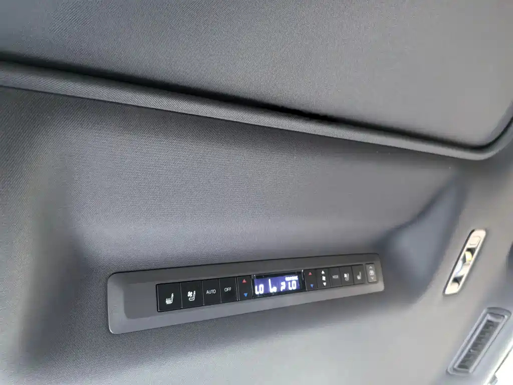 TOYOTA SIENNA SIENNA 2023