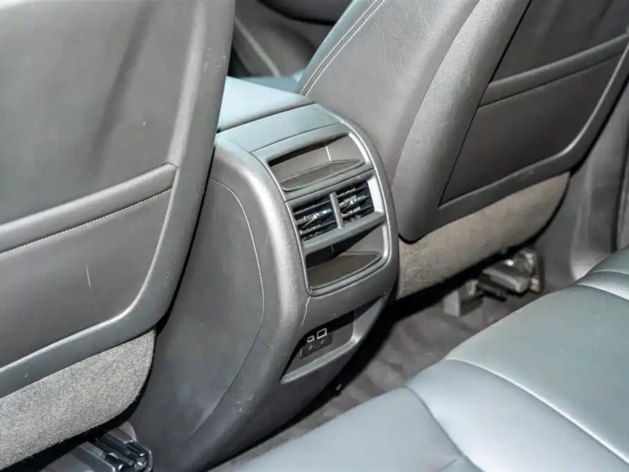 CADILLAC XT5 2021