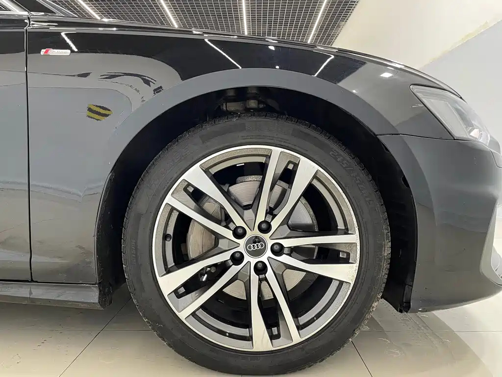 AUDI A6L 2022