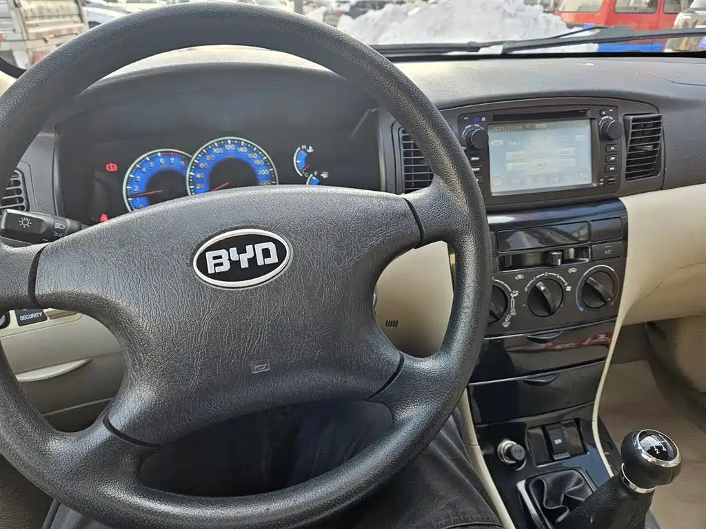 BYD F3 2015