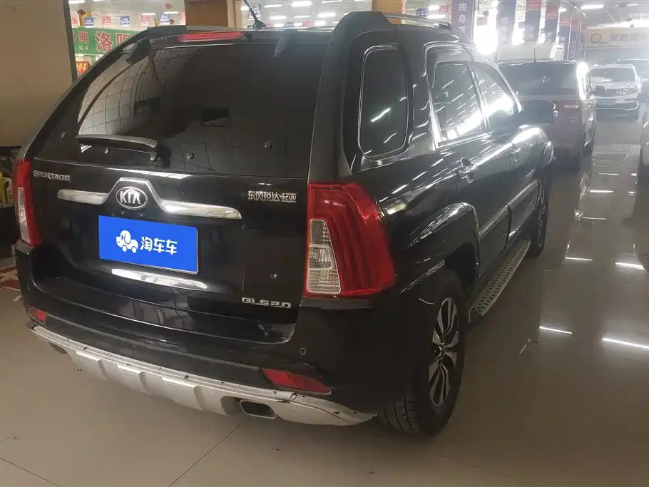 KIA SPORTAGE 2014