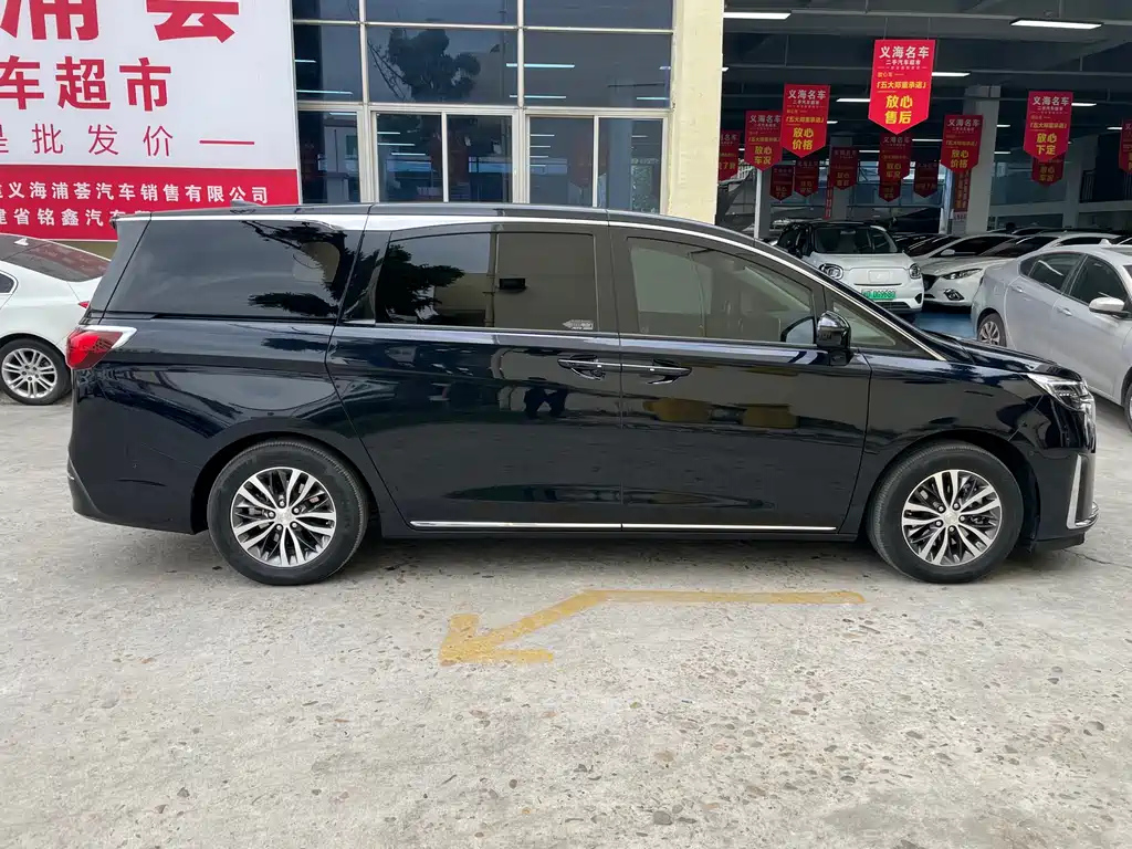 BUICK GL8 2023